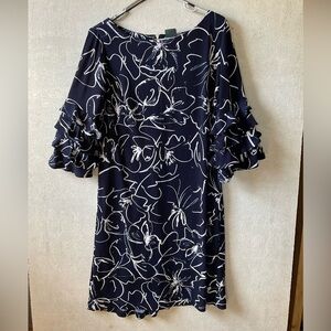 Gabby Skye Elegant Navy Floral Dress. Size 14